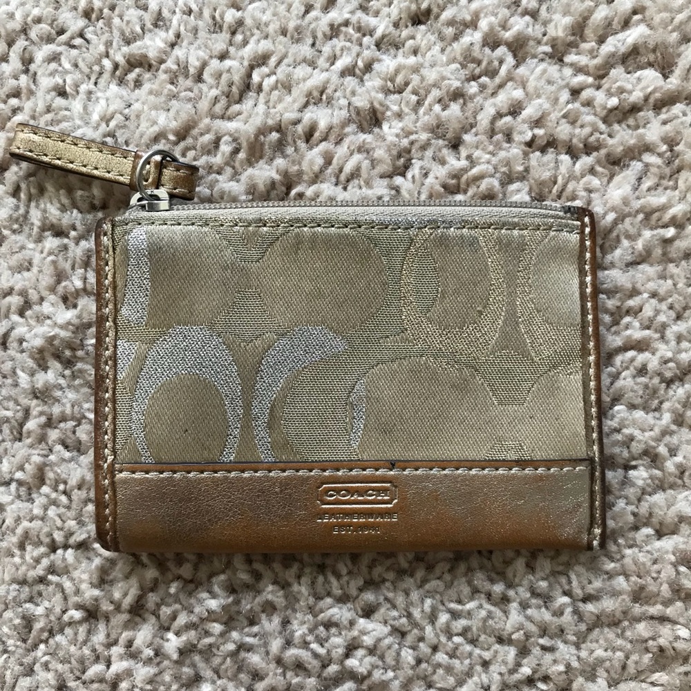 🔻 coach mini wallet 🔻